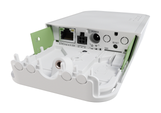 Точка доступа MikroTik wAPR-2nD&EC200A-EU