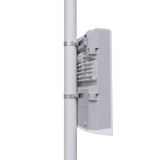 Коммутатор MikroTik CSS610-8P-2S+OUT